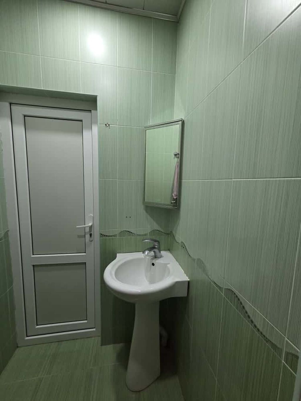 Bakı, 156 kv. m, 5 otaqlı, Qaz, Su, Telefon