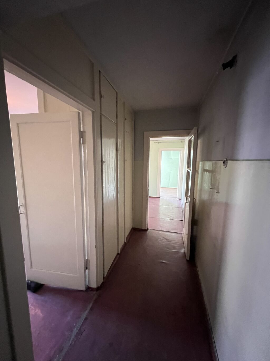 3 комнаты, 60 м², 3 мкр 104 серия, 2 этаж, Старый ремонт: фото 8