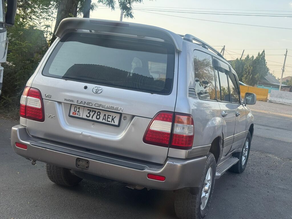 Toyota Land Cruiser: 1999 г., 4.7 л, Автомат, Бензин, Внедорожник: фото 3