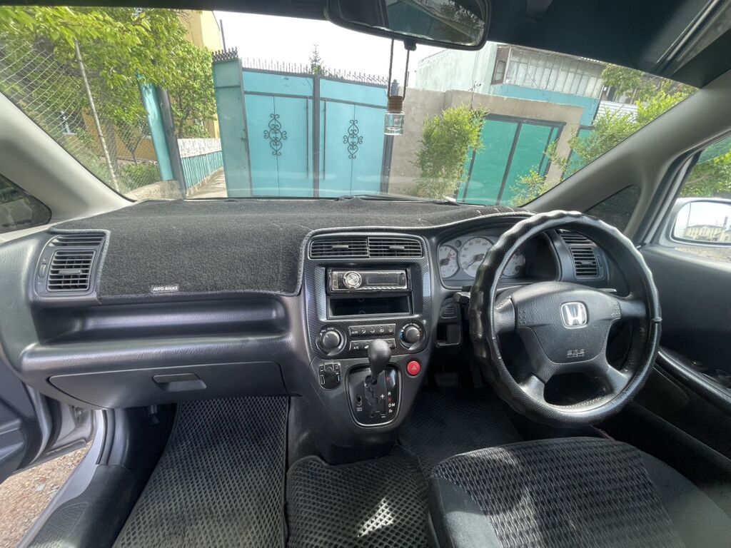 Honda Stream: 2002 г., 2 л, Автомат, Бензин, Минивэн: фото 4