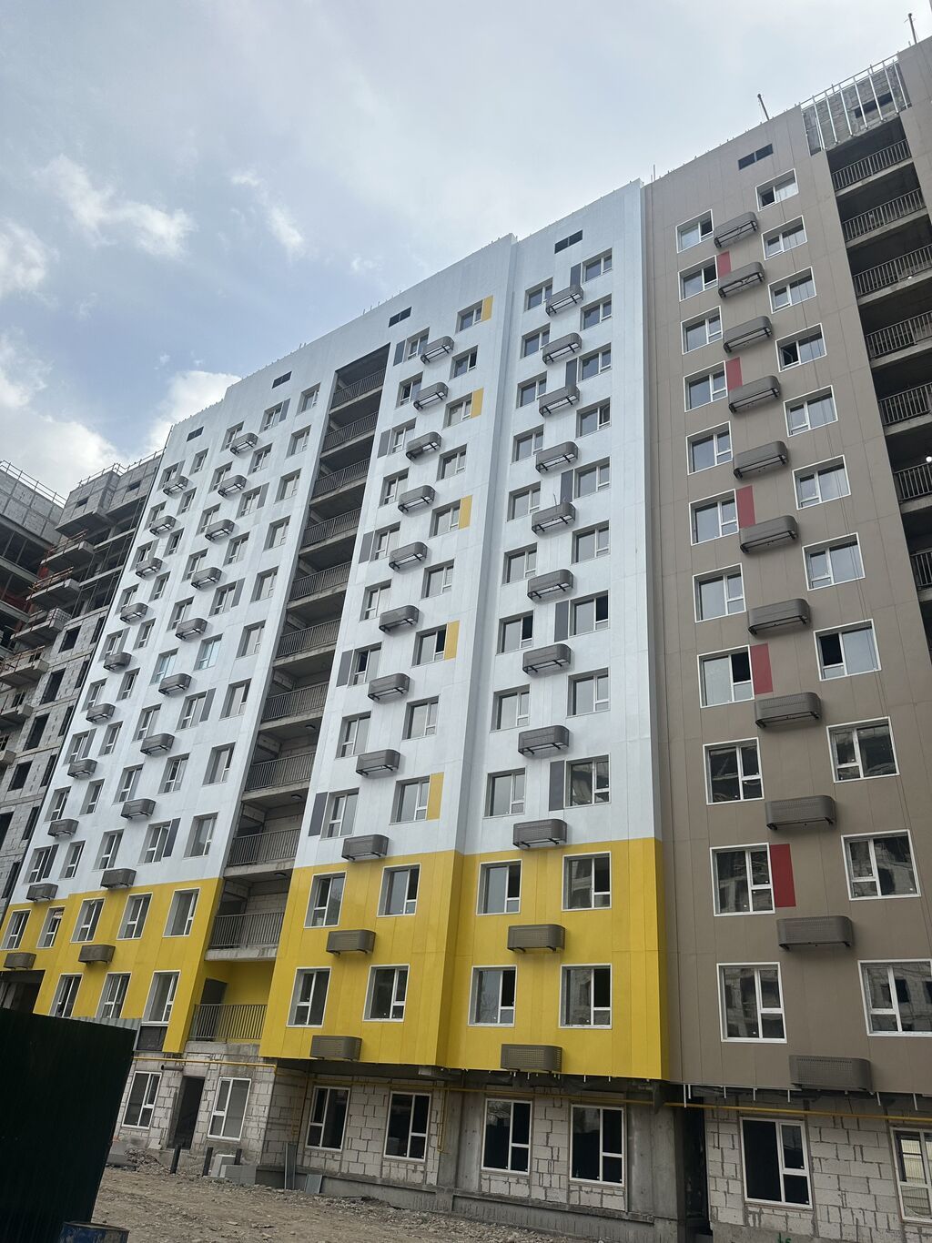 Продам 3-комнатную квартиру 87 м² в ЖК Артвин: фото 2