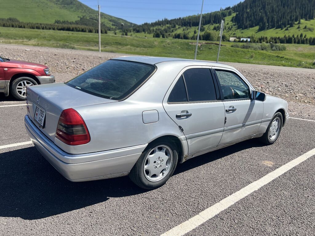 Mercedes-Benz C-Class: 1997 г., 2.8 л, Бензин, Седан: фото 4