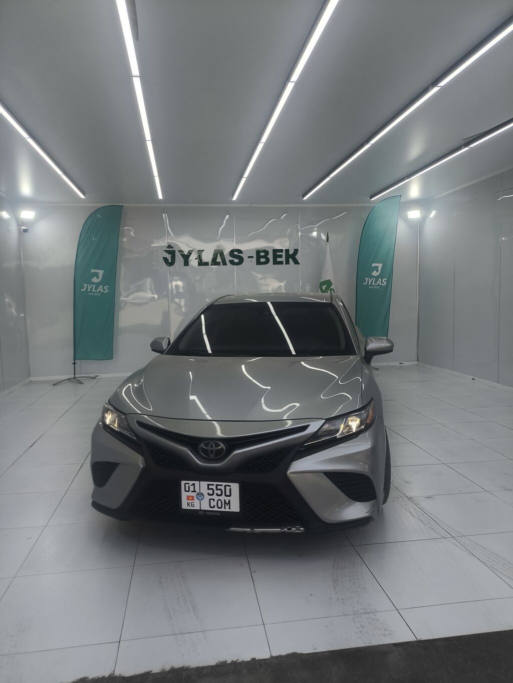 Toyota Camry: 2018 г., 2.5 л, Автомат, Бензин, Седан: фото 5