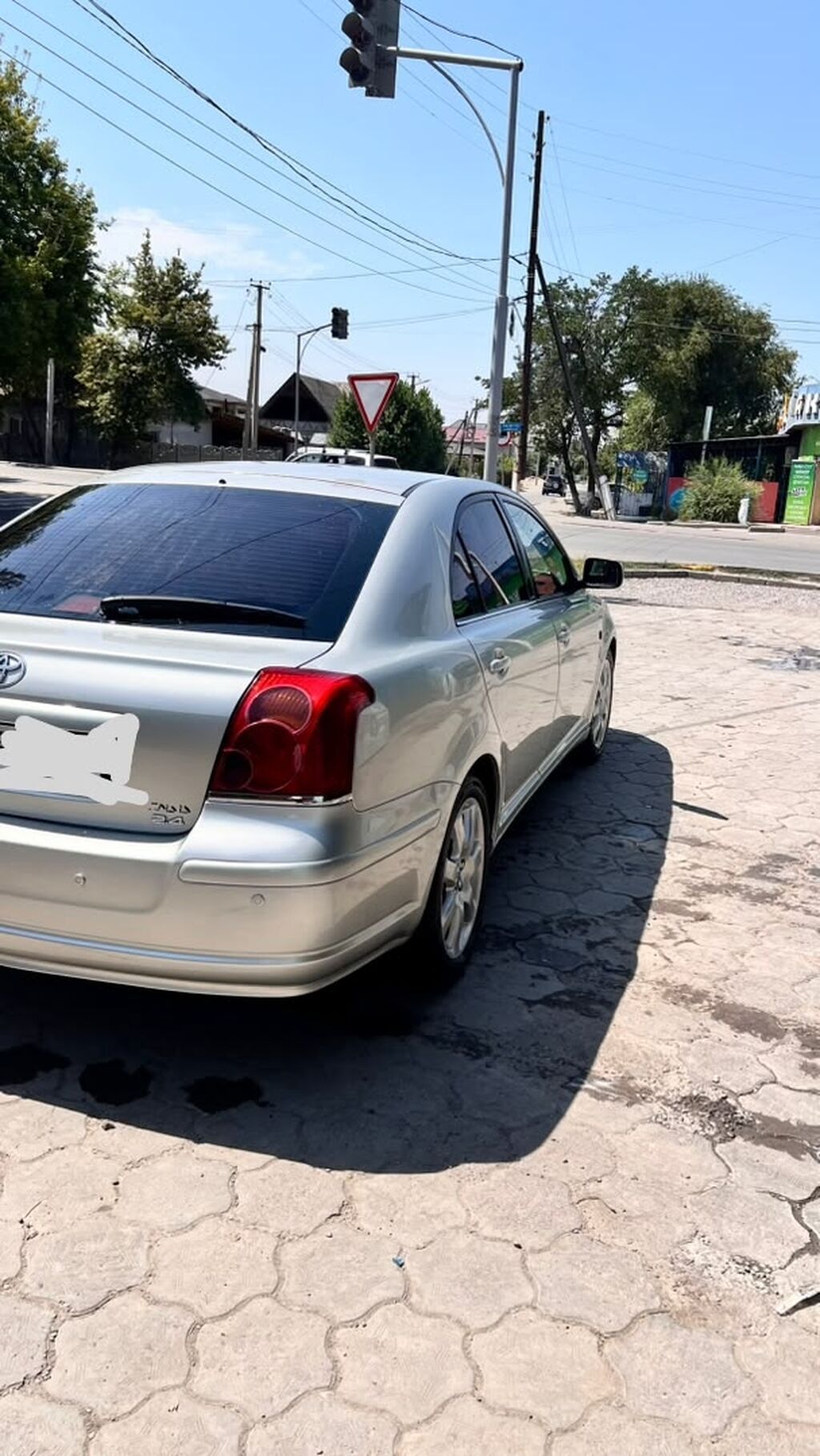 Toyota Avensis: 2005 г., 2.4 л, Автомат, Бензин, Седан: фото 5