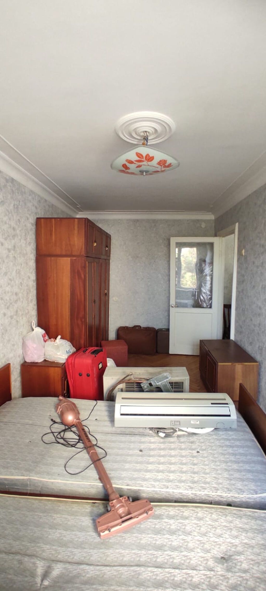 Bakı, 2 otaqlı, Köhnə tikili, m. Neftçilər, 45 kv. m