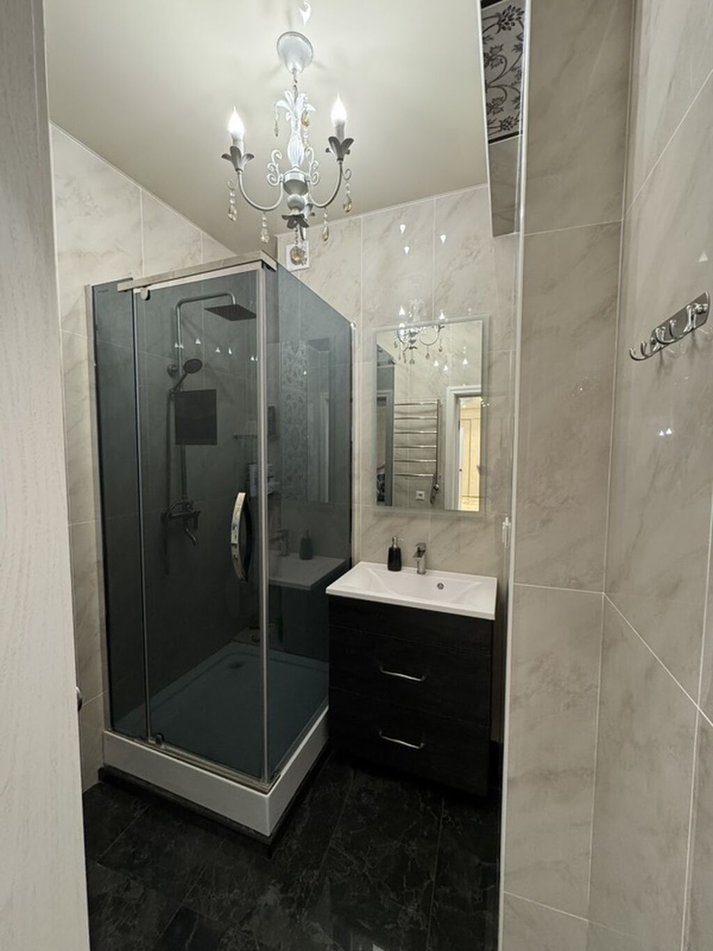 4 комнаты, 150 м², Киргизия 1 Элитка, 4 этаж, Дизайнерский ремонт: фото 3
