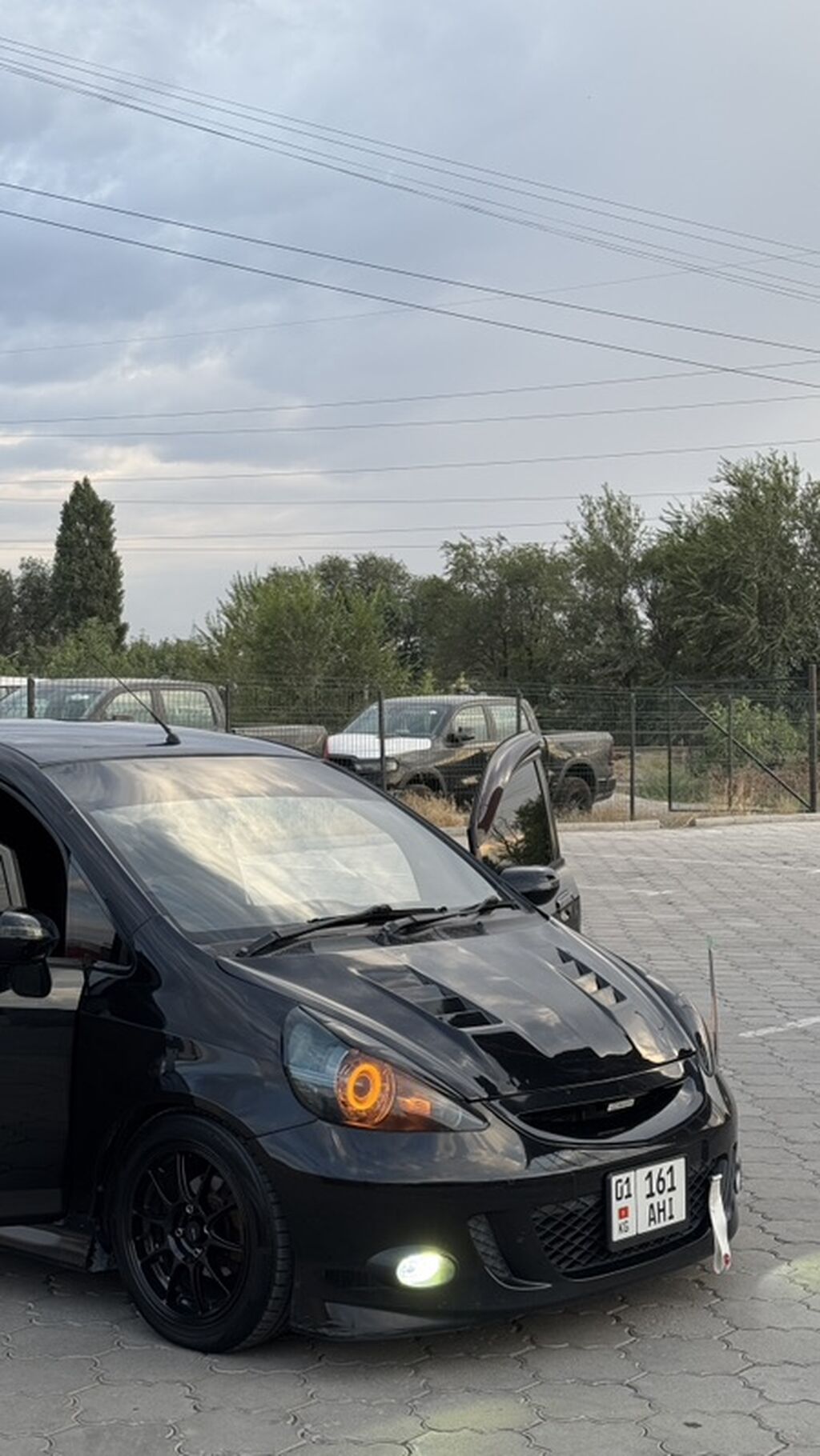 Honda Fit: 2002 г., 1.5 л, Вариатор, Бензин, Хэтчбэк: фото 3
