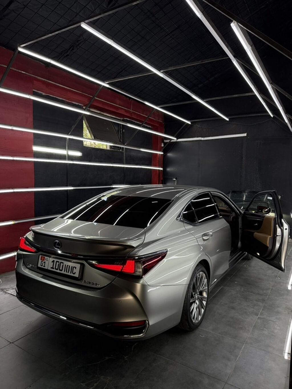 Lexus ES