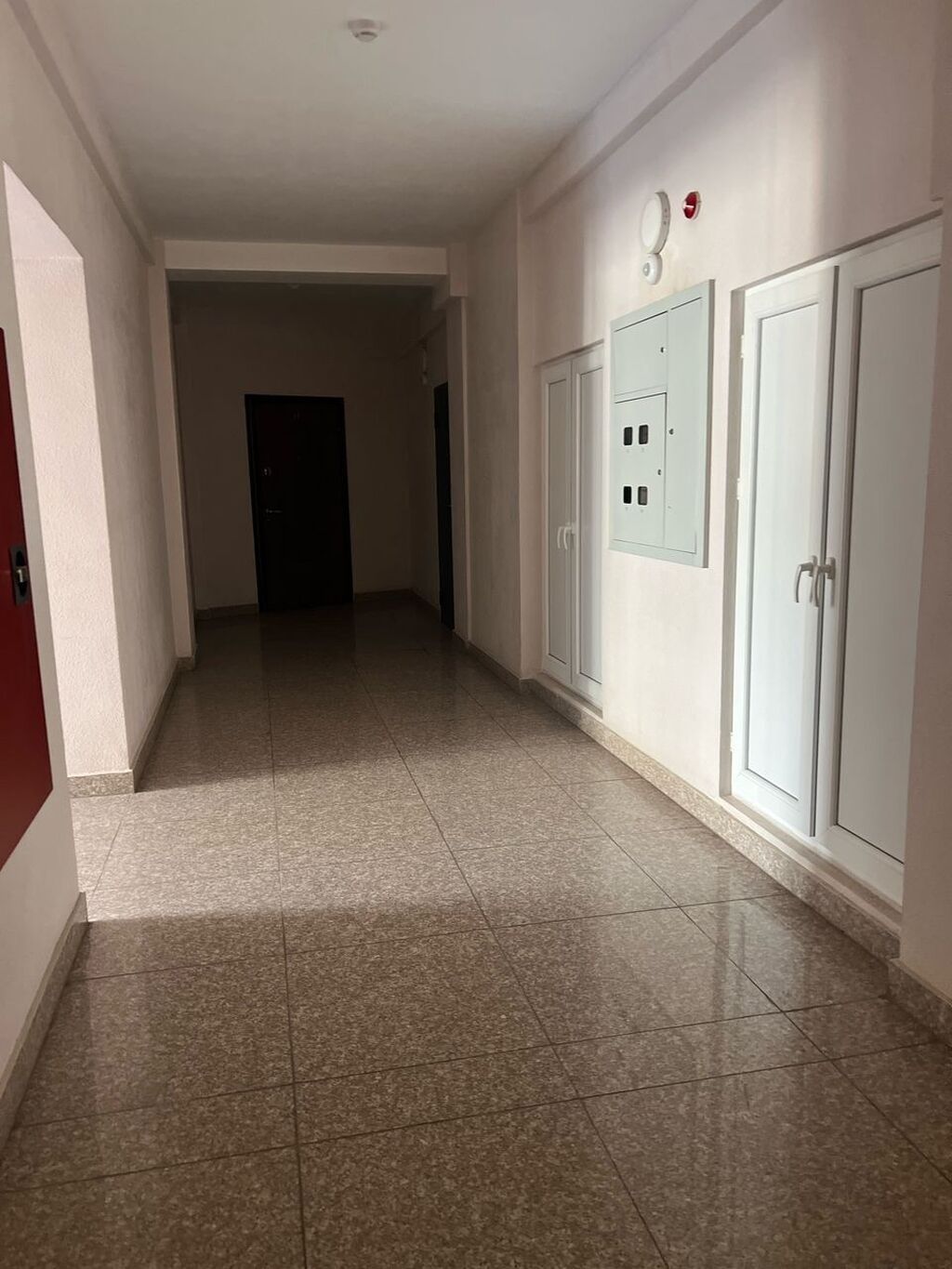 Сдам 2-комнатную квартиру в 8 мкр, от собственника: фото 3
