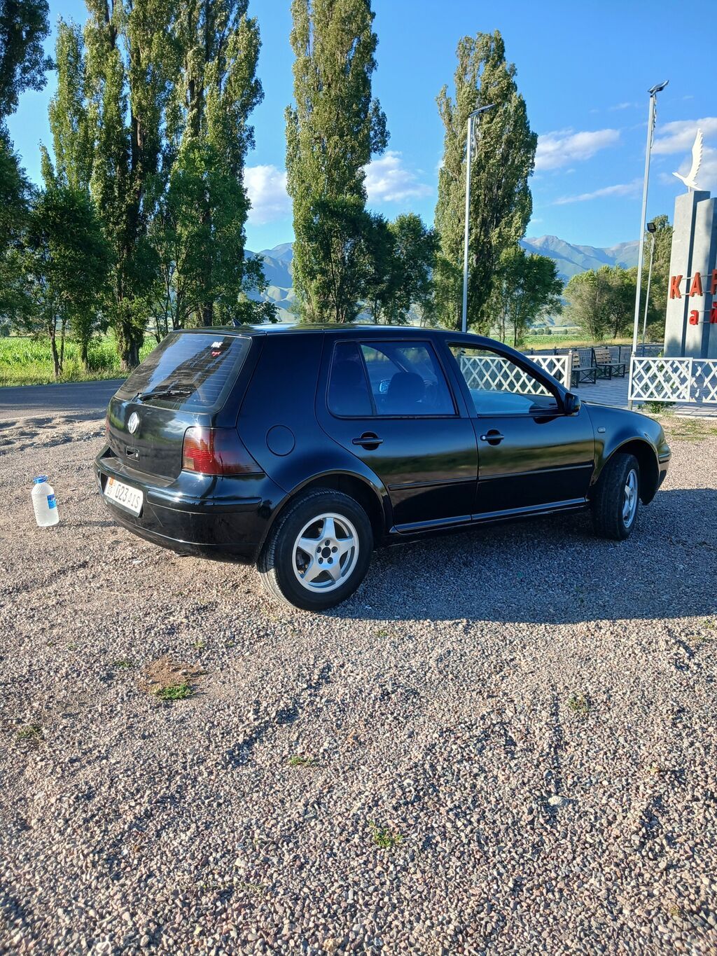 Volkswagen Golf: 1998 г., 1.6 л, Механика, Бензин, Хэтчбэк: фото 3
