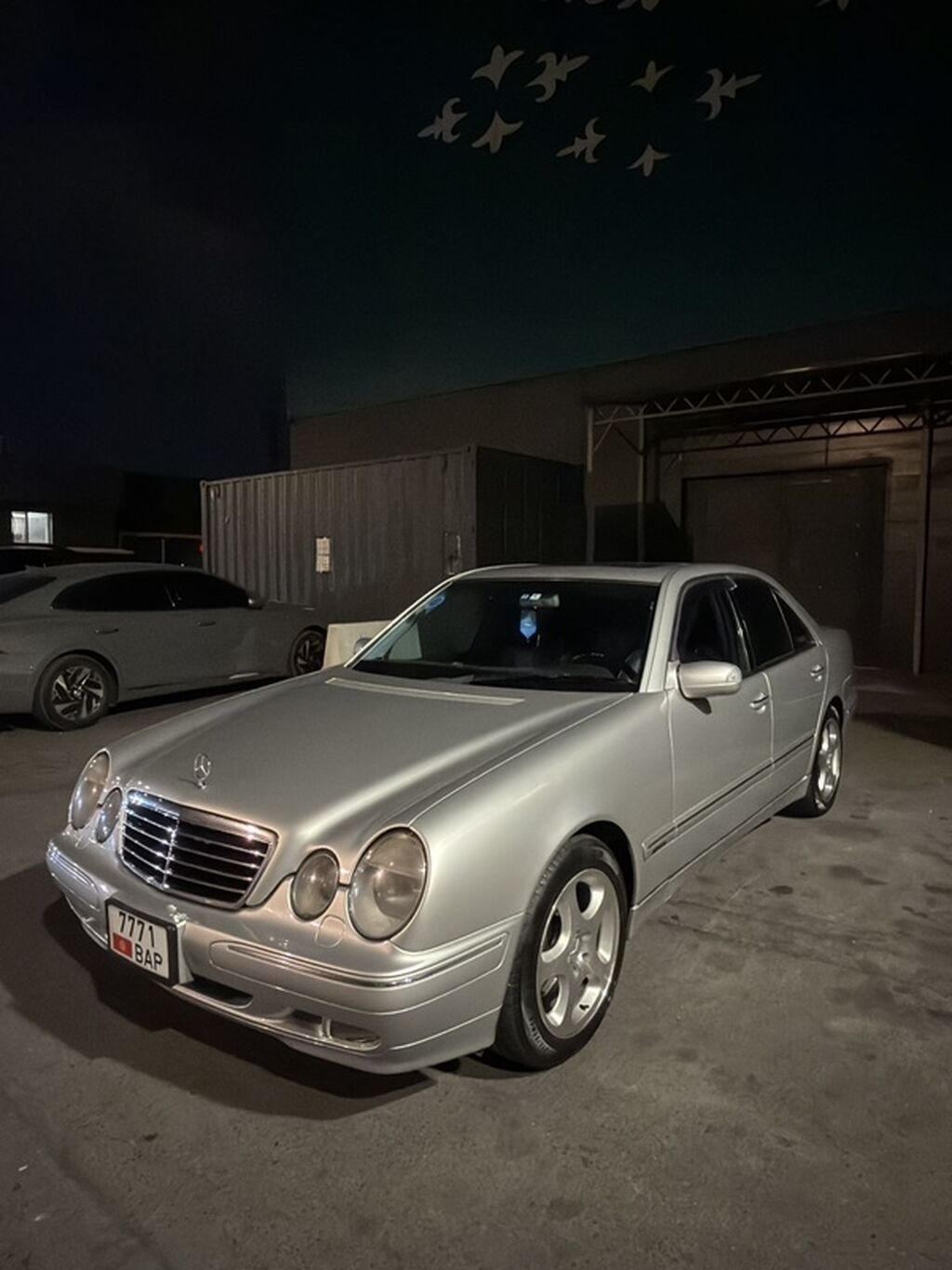 Mercedes-Benz E-Class: 2001 г., 3.2 л, Автомат, Бензин, Седан: фото 2