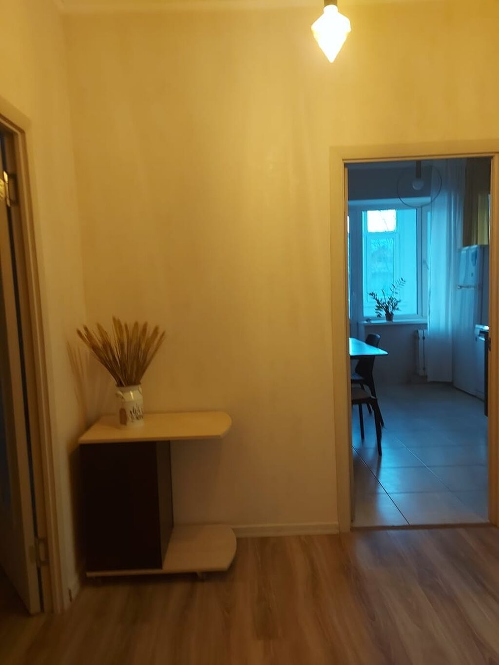 3 комнаты, 100 м², Юг-2 мкр Элитка, 2 этаж: фото 3