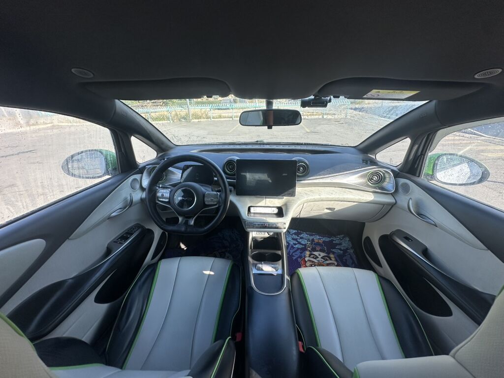 BYD Dolphin: 2022 г., Автомат, Электромобиль, Хэтчбэк: фото 4