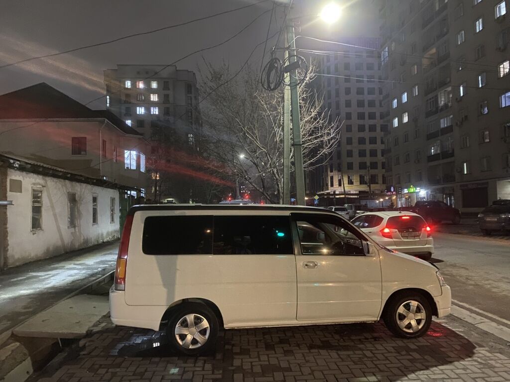 Honda Stepwgn: 2000 г., 2 л, Автомат, Бензин, Минивэн: фото 2