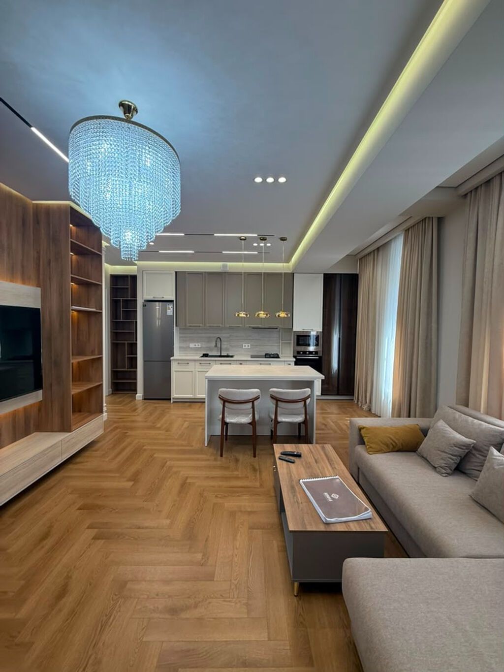 3 комнаты, 80 м², Элитка, 8 этаж, Дизайнерский ремонт