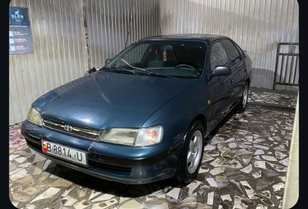 Toyota Carina E: 1995 г., 1.6 л, Механика, Бензин, Седан: фото 7