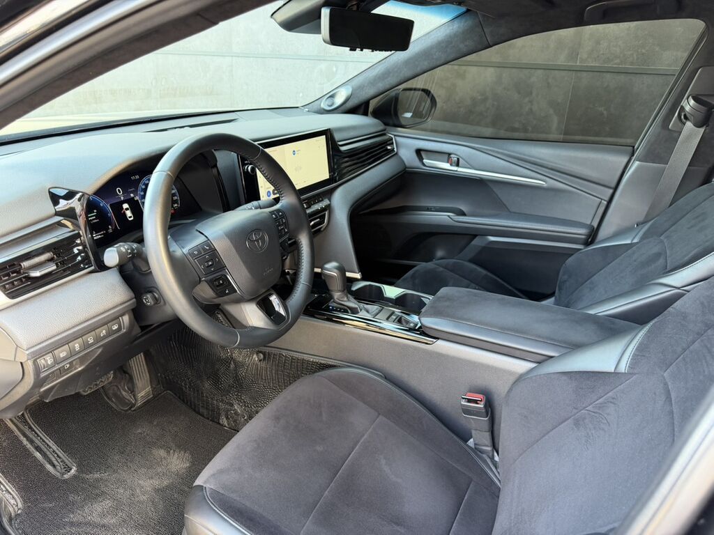 Toyota Camry: 2024 г., 2.5 л, Автомат, Бензин, Седан: фото 5