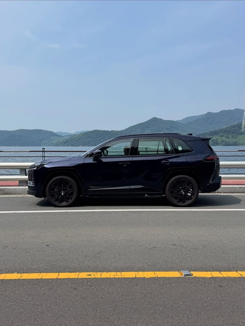 Toyota RAV4: 2026 г., 2.5 л, Гибрид, Внедорожник: фото 5