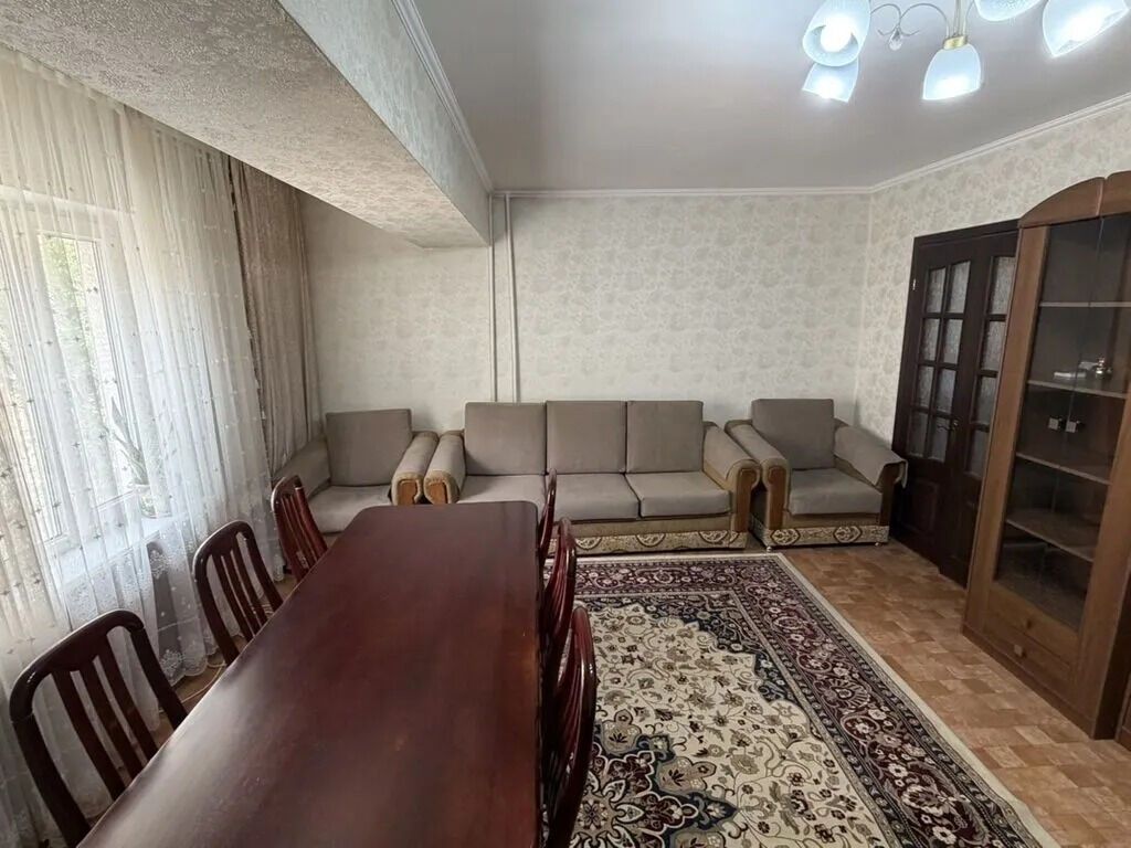 2 комнаты, 62 м², Индивидуалка, 3 этаж, Косметический ремонт — фото 6