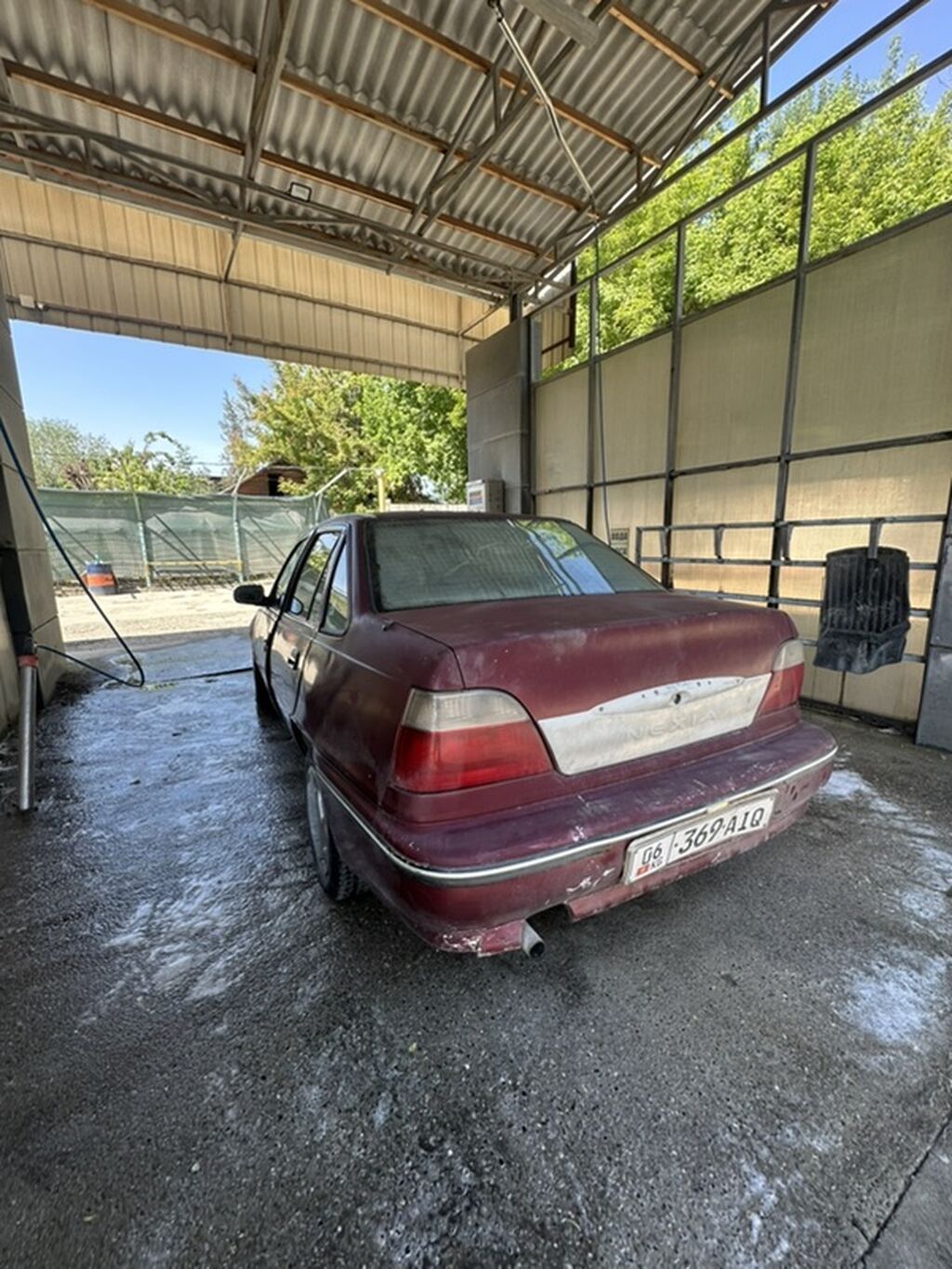 Daewoo Nexia: 1994 г., 1.5 л, Механика, Бензин, Седан: фото 4