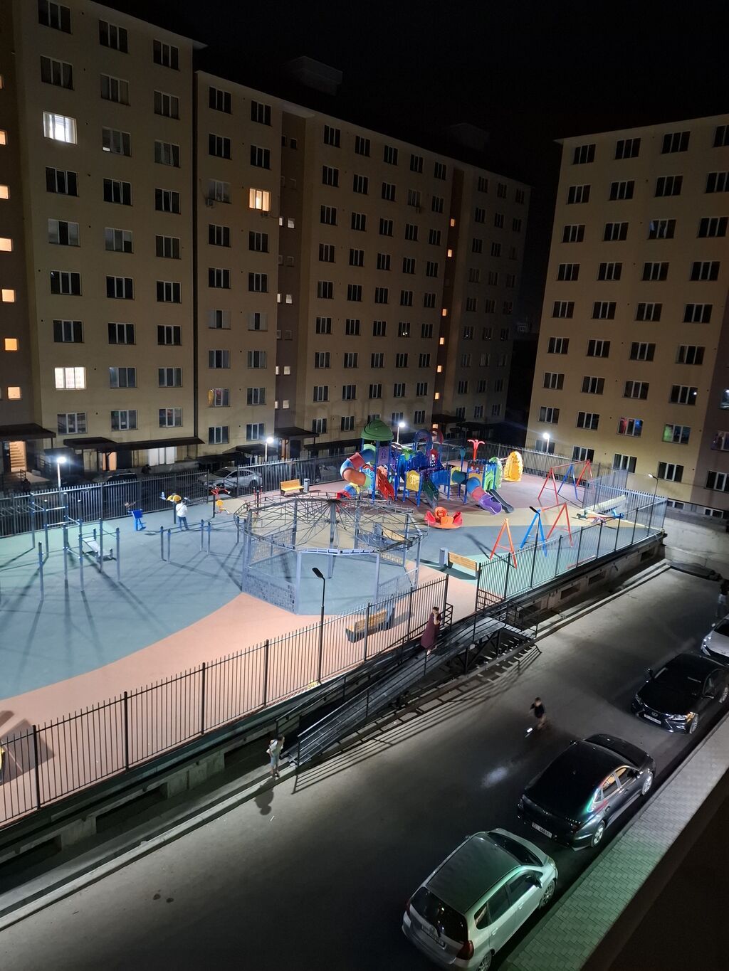 Продам 3-комнатную квартиру, 83 м², 4/9 этаж, свежий ремонт: фото 4
