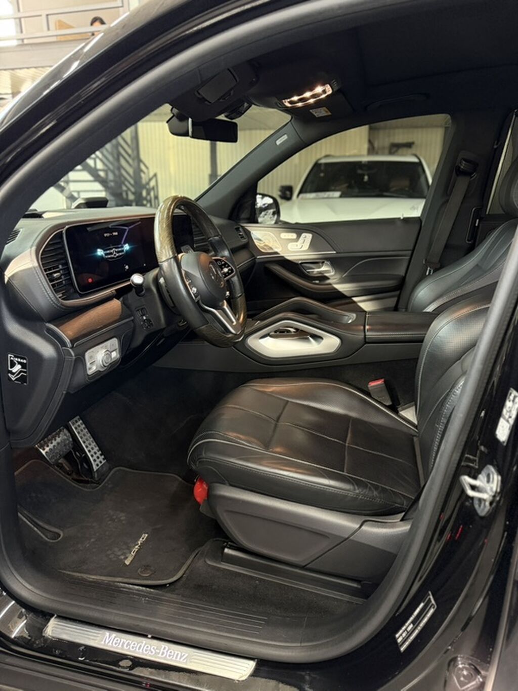 Mercedes-Benz GLS-Class: 2021 г., 4 л, Автомат, Бензин, Внедорожник: фото 8
