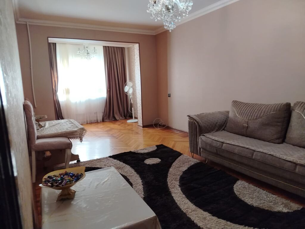 8-ci kilometrdə 3 otaqlı köhnə tikili mənzil satılır, 80 m², 185 000 AZN, şəkil 4 / 12