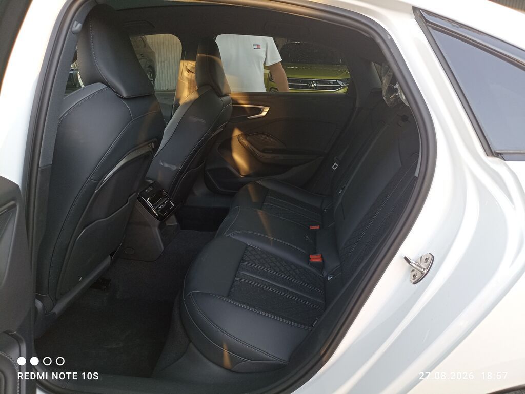 Audi A5: 2024 г., 2 л, Автомат, Бензин, Седан: фото 8