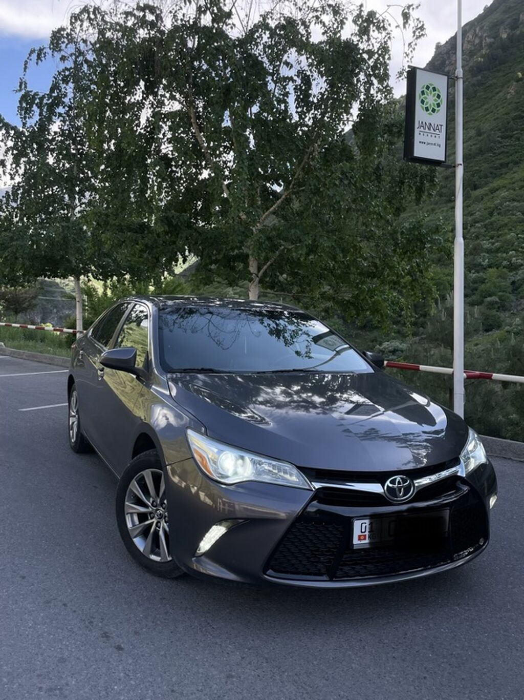 Toyota Camry: 2016 г., 2.5 л, Типтроник, Бензин, Седан: фото 1