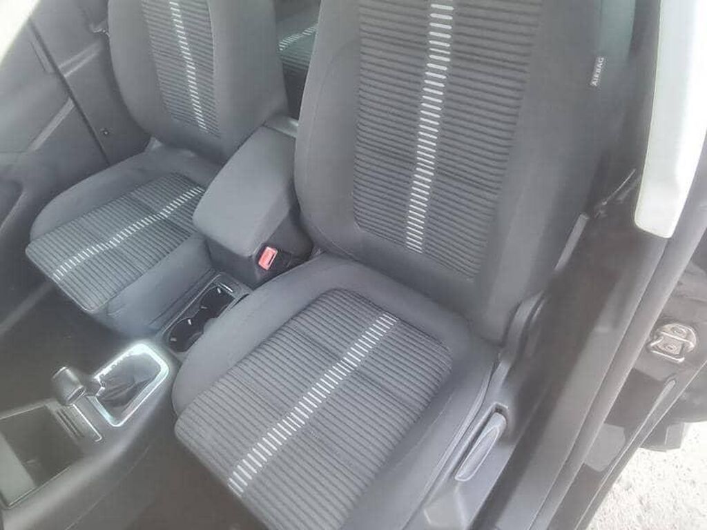 Ostala auto oprema: SEDISTA ZA VOLKSWAGEN TIGUAN OD 2009. DO 2015. GOD. | Komplet