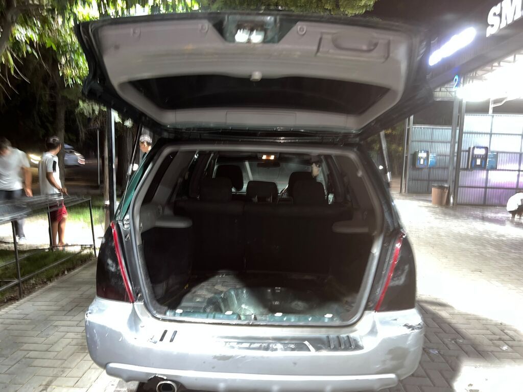 Subaru Forester: 2002 г., 2 л, Автомат, Бензин, Универсал: фото 4