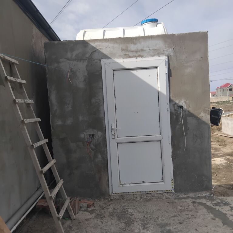 4 otaqlı, 220 kv. m, Kredit var, Orta təmir