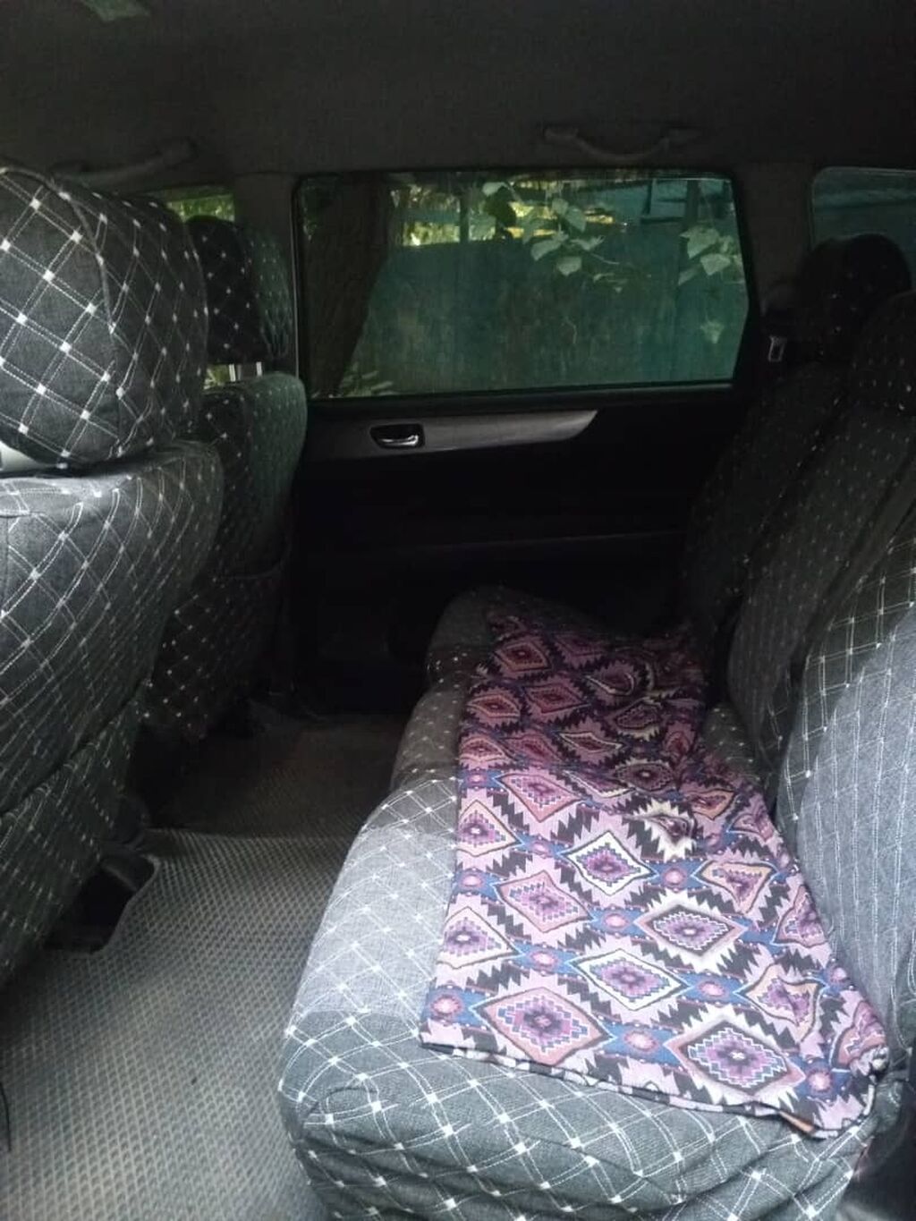 Toyota Avensis Verso: 2005 г., 2 л, Автомат, Бензин, Минивэн: фото 7