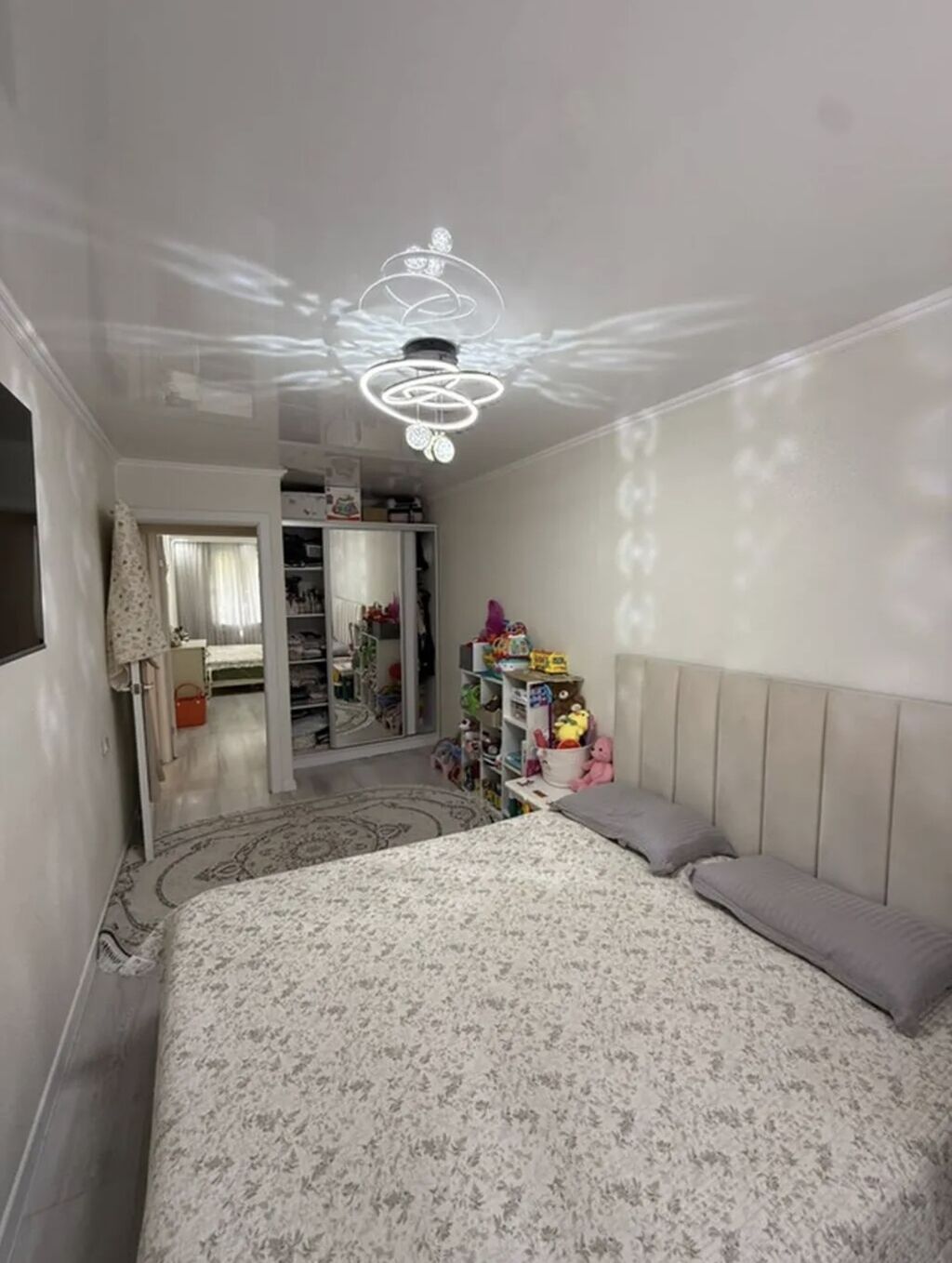 3 комнаты, 58 м², 10 мкр 104 серия, 1 этаж, Евроремонт: фото 7