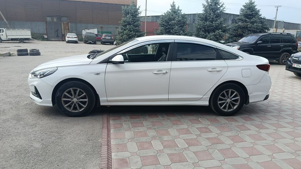 Hyundai Sonata: 2022 г., 2 л, Автомат, Газ, Седан: фото 3