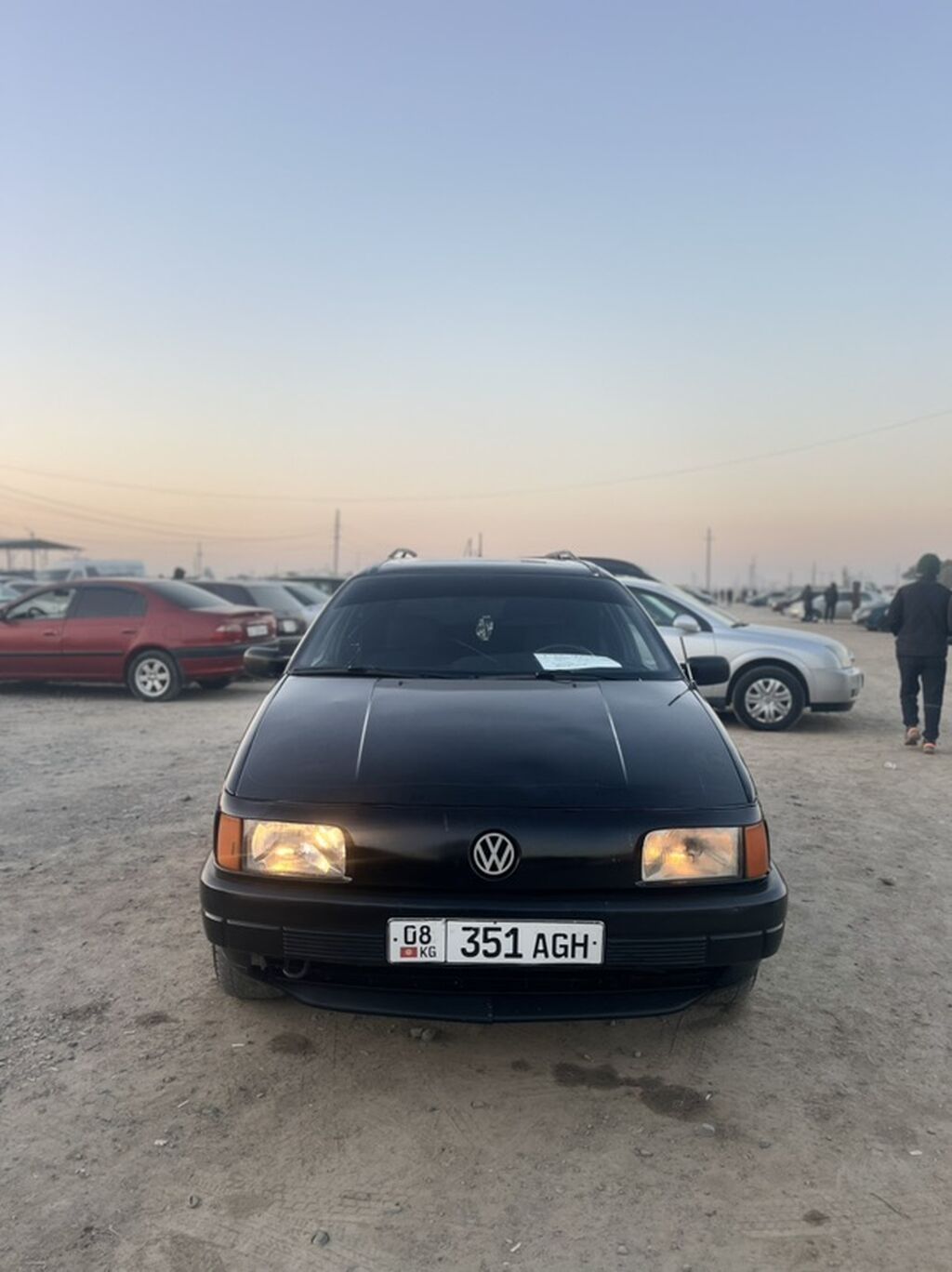 Volkswagen Passat Variant: 1991 г., 1.8 л, Механика, Бензин, Универсал: фото 3