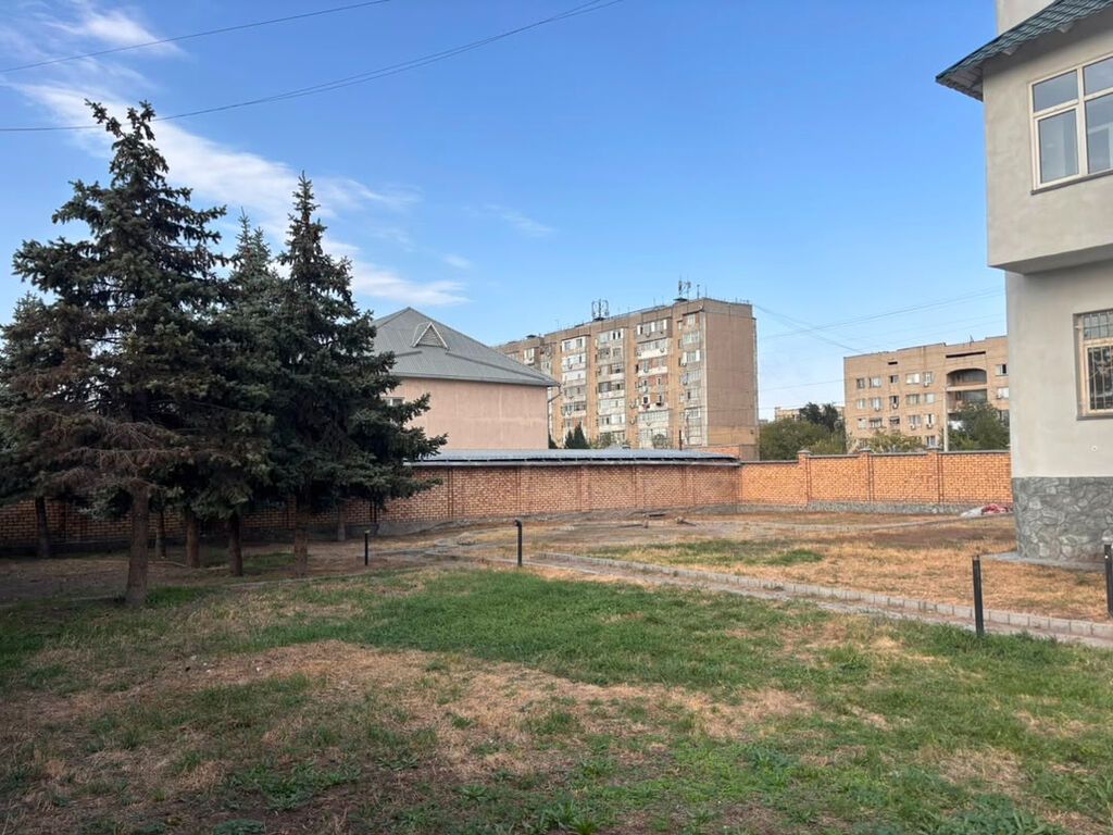 360 м², 6 комнат и более, ул. Кара-Дарыя, Семейным: фото 2