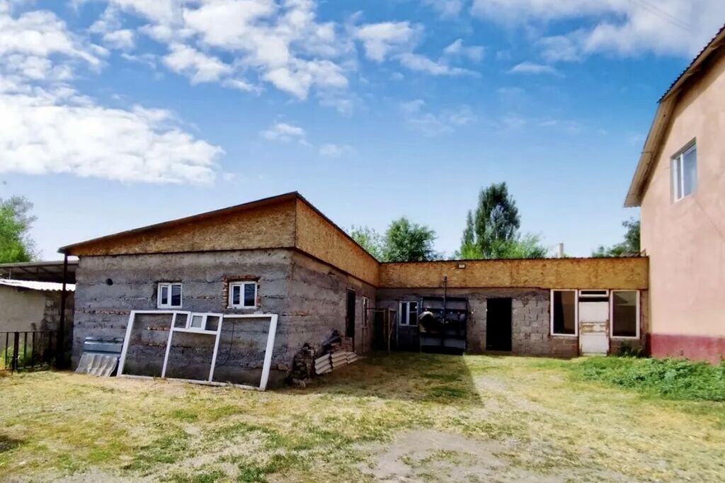 Продам просторный дом в Канте, 6 комнат, 8 соток: фото 3