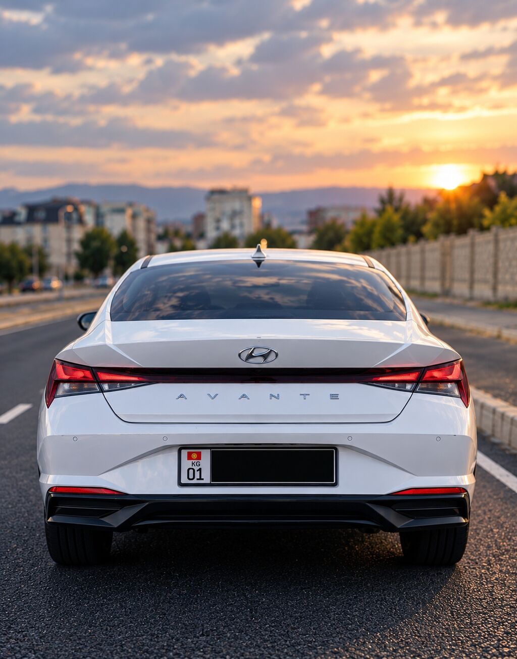 Hyundai Avante: 2021 г., 1.6 л, Автомат, Газ, Седан: фото 2