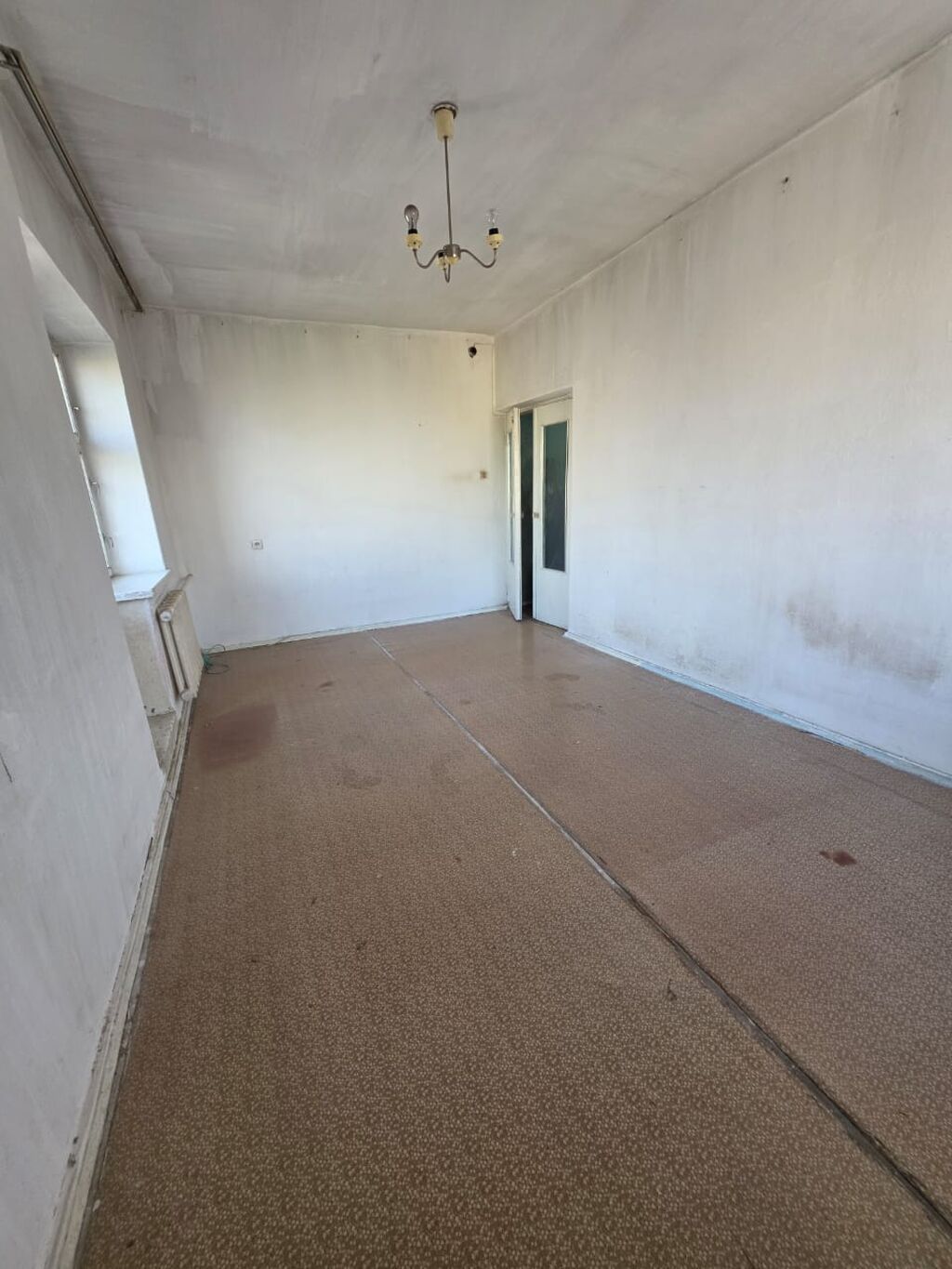 1 комната, 32 м², Индивидуалка, 5 этаж, Требуется ремонт: фото 3