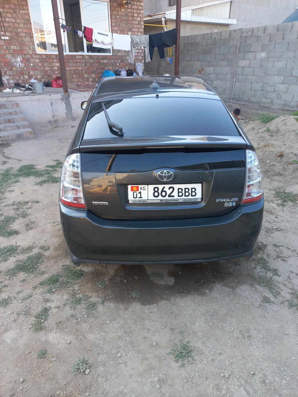 Toyota Prius: 2008 г., 1.5 л, Вариатор, Гибрид, Хэтчбэк: фото 3