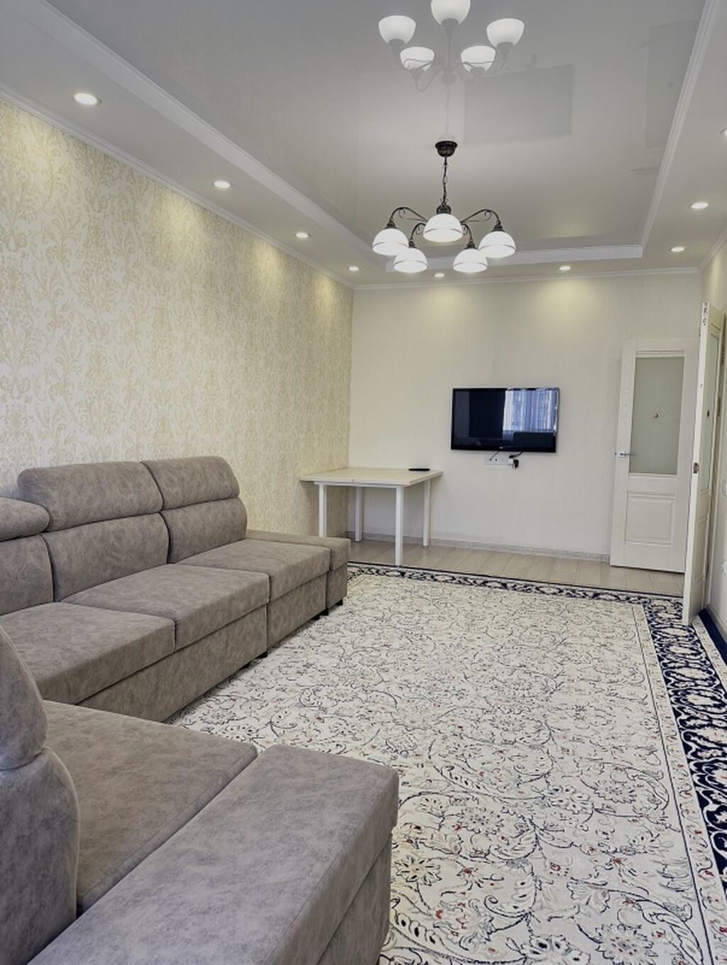 3 комнаты, 97 м², Элитка, 8 этаж, Евроремонт — фото 2