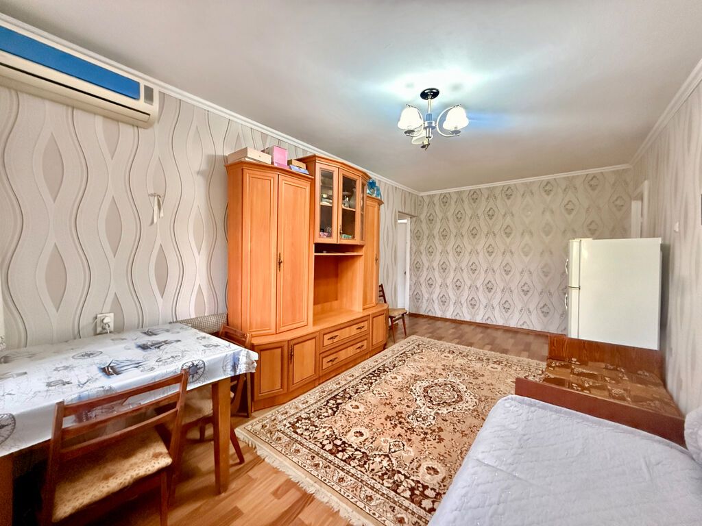 3 комнаты, 64 м², 8 мкр 104 серия, 5 этаж, Косметический ремонт: фото 4