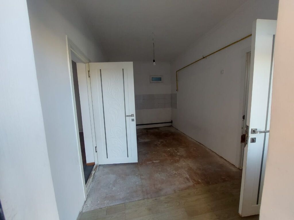 🏡 ПРОДАЁТСЯ ДОМ В ААла-тоо 2! 📍 Район: Ала тоо 2 📐 Участок: 4 сотки 🏠