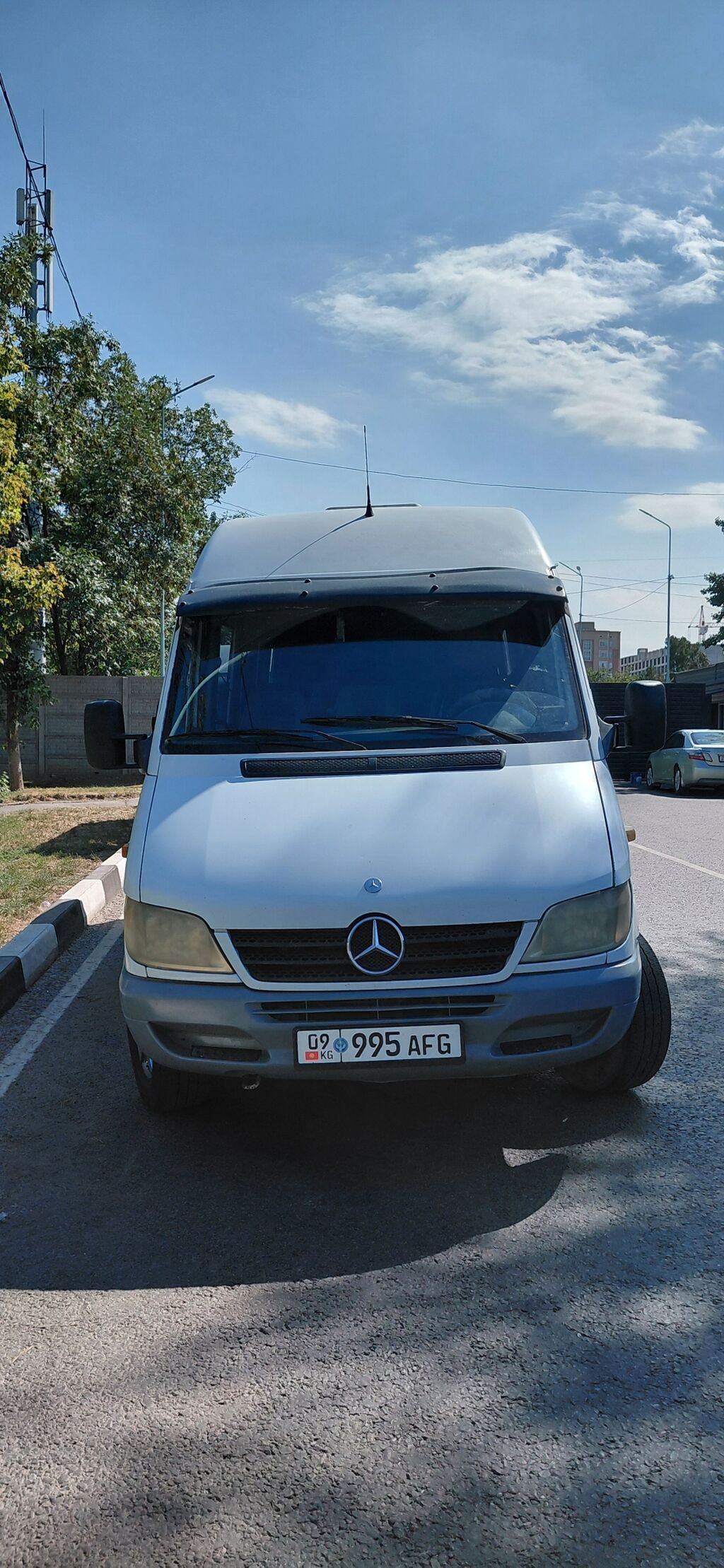 Mercedes-Benz Спринтер: 2003 г., 2.2 л, Механика, Дизель, Бус: фото 4