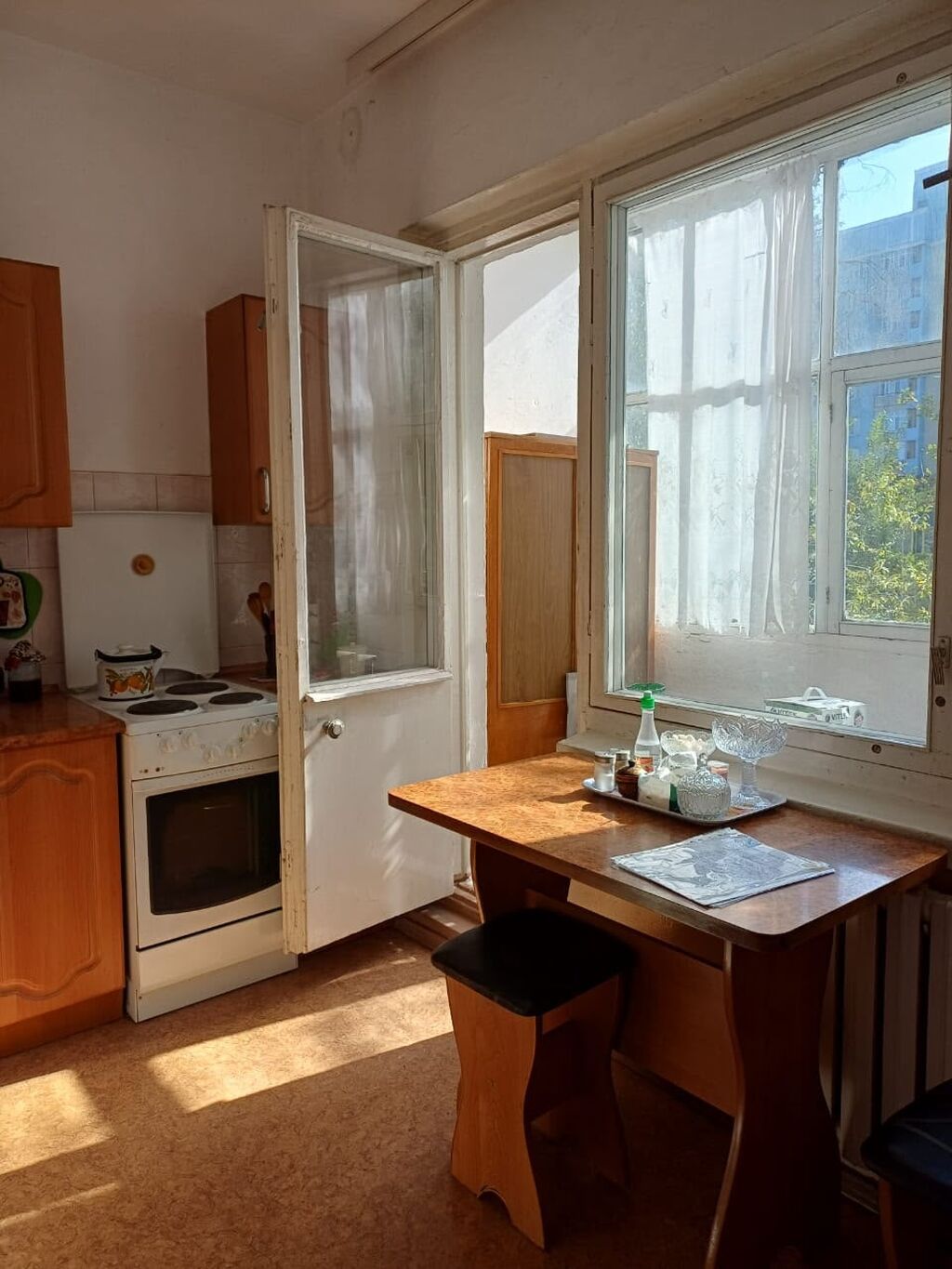 1 комната, 34 м², Городок строителей 106 серия, 4 этаж, Старый ремонт: фото 1