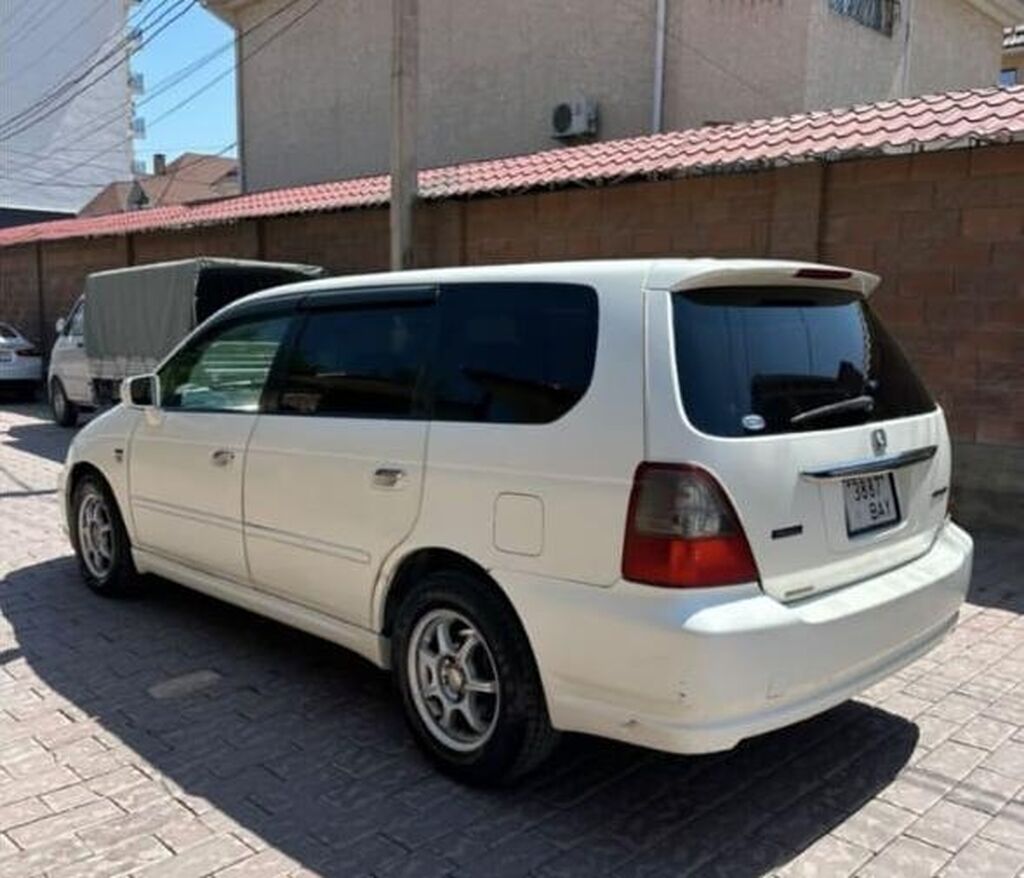 Honda Odyssey: 2003 г., 2.3 л, Автомат, Бензин, Универсал: фото 3