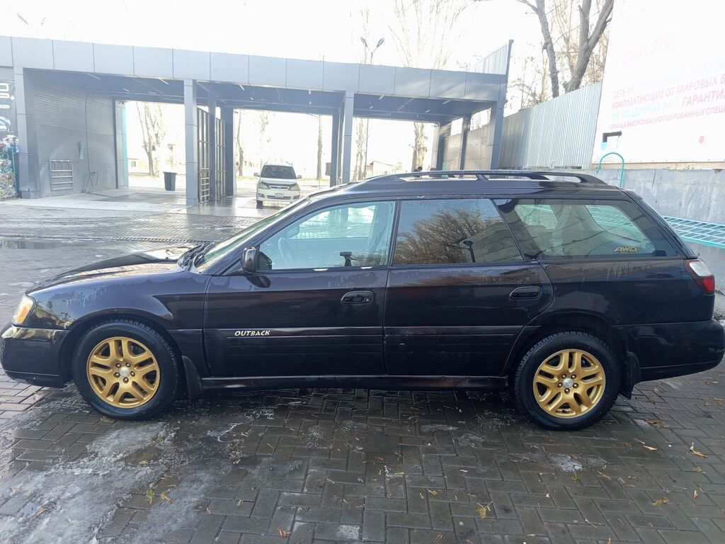 Subaru Outback: 2001 г., 2.5 л, Автомат, Газ, Хэтчбэк: фото 7