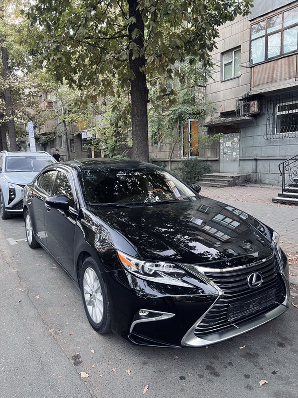 Lexus ES: 2014 г., 2.5 л, Автомат, Гибрид, Седан: фото 3