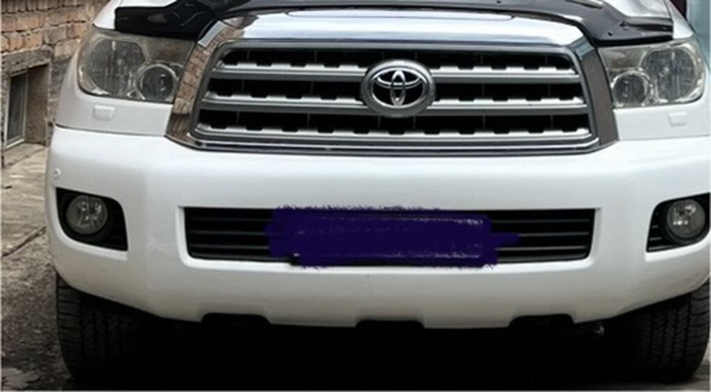 Toyota Sequoia — передняя часть фары: фото 3
